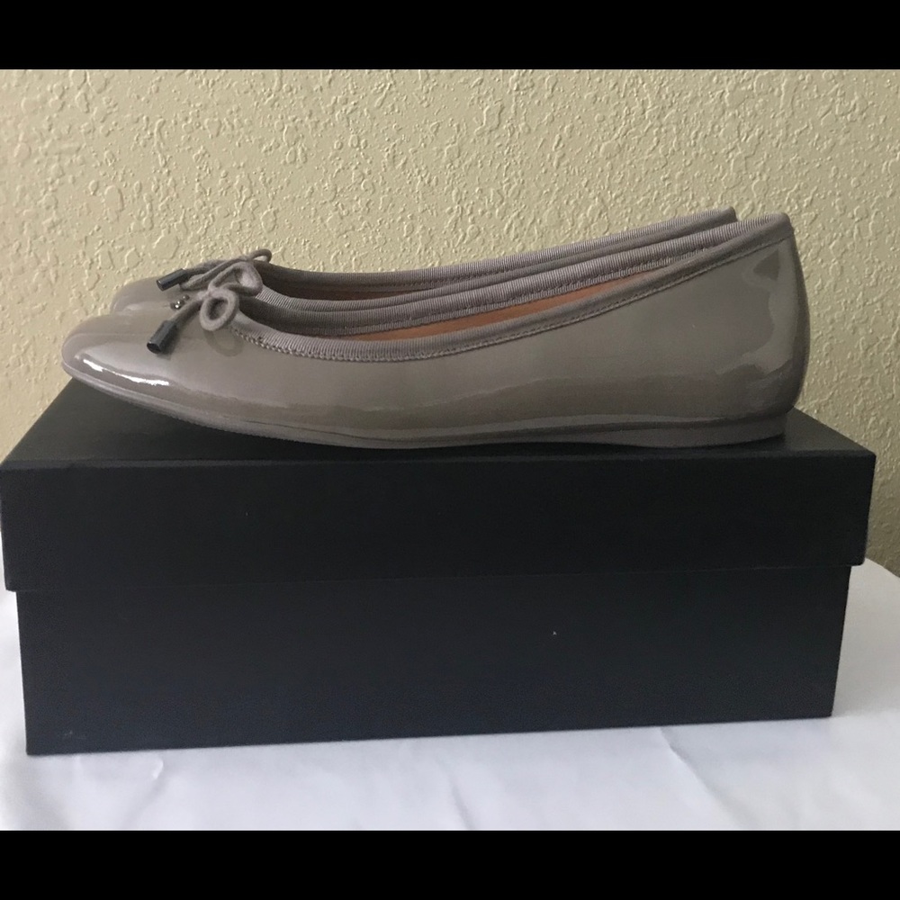 NIB COACH Women’s LARA Ballet Flat - Picture 5 of 6